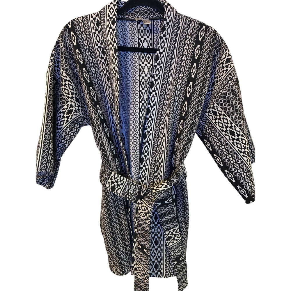 Forever 21 Black White Geometric Tribal Kimono Wrap Jacket with Belt Medium